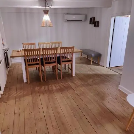 Hus I Naturskonne Omgivelser Appartement